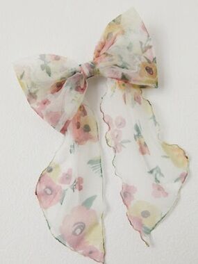 Free people Chaney bow